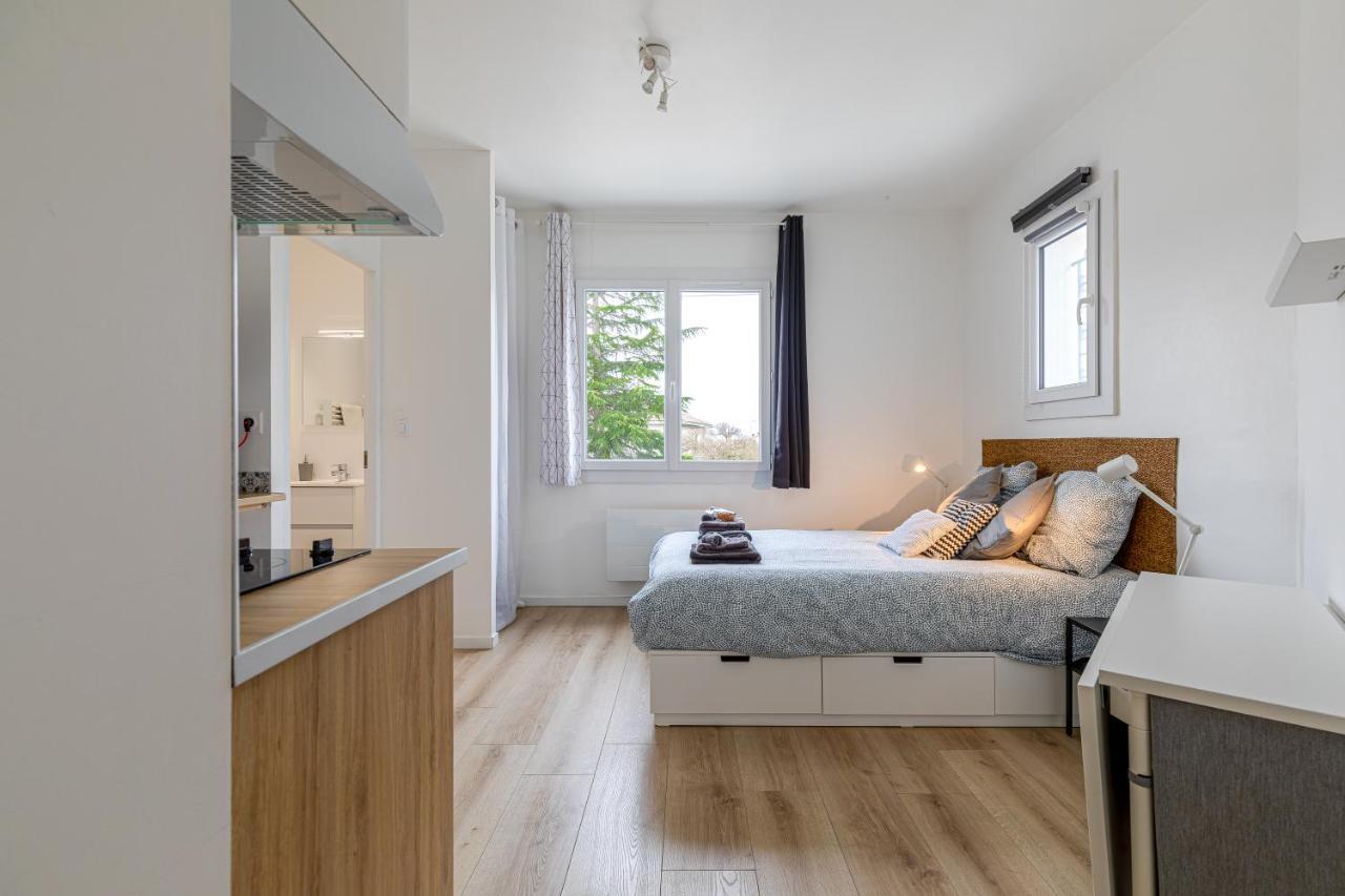 A1 Sweet Homes Angouleme L Secteur Sillac L Parking Gratuit - Animaux Acceptes Экстерьер фото
