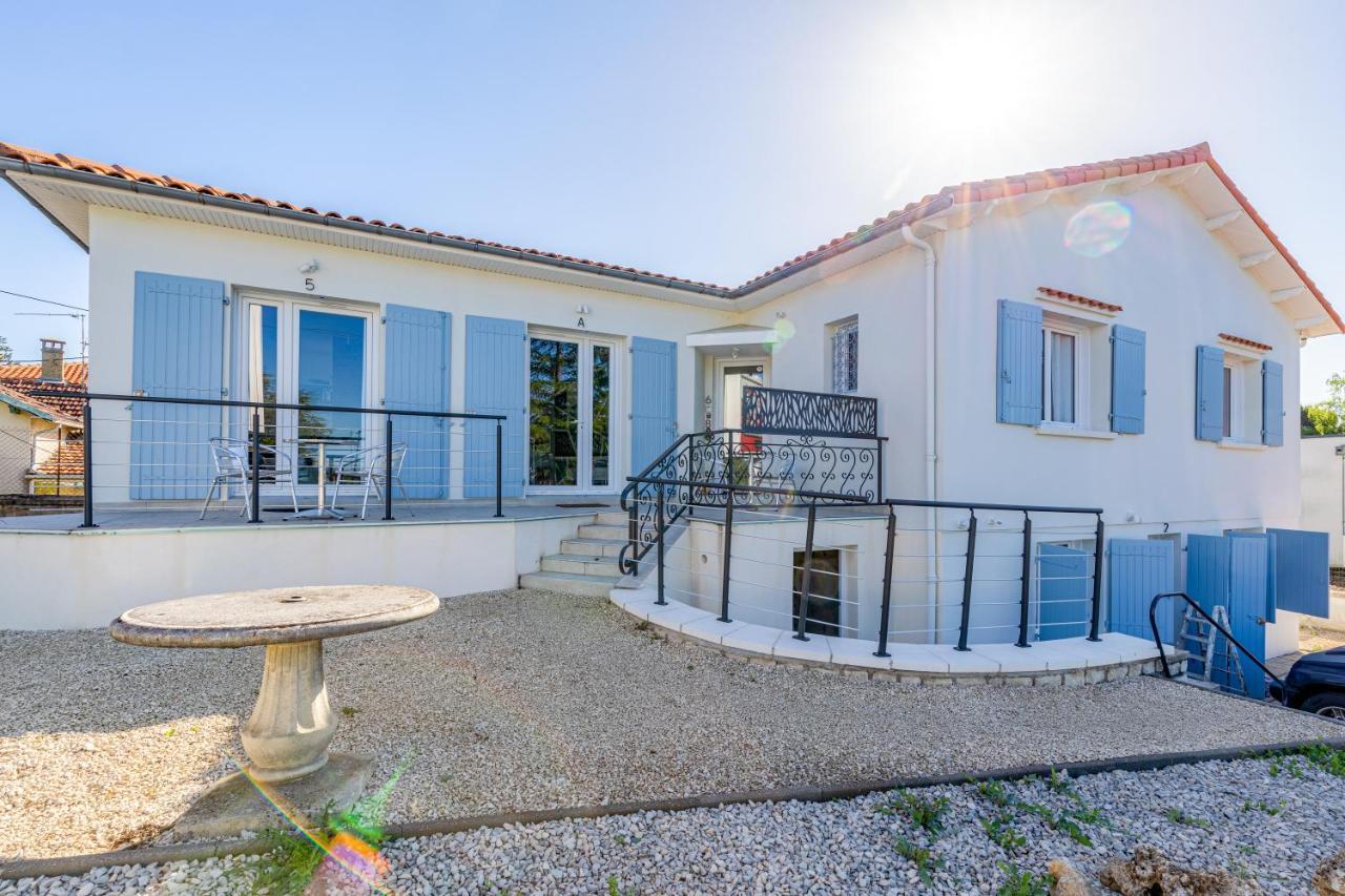 A1 Sweet Homes Angouleme L Secteur Sillac L Parking Gratuit - Animaux Acceptes Экстерьер фото